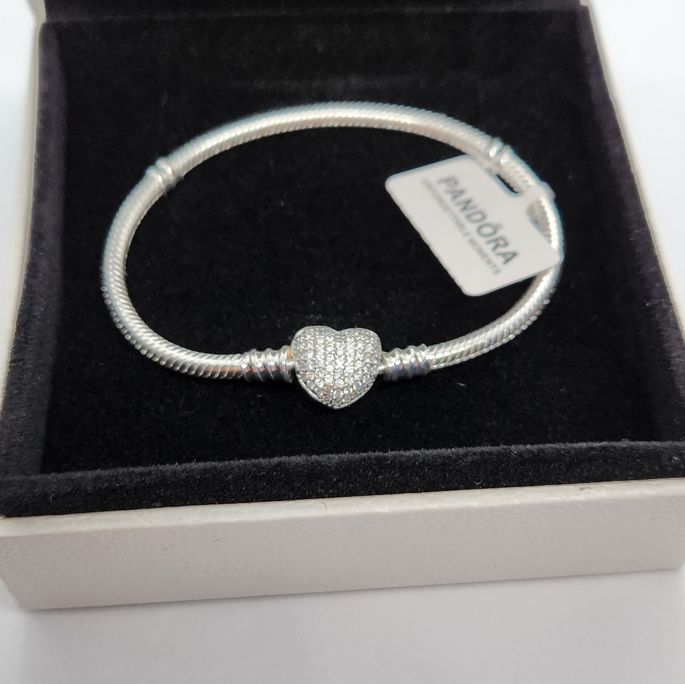 Pandora Moments Sparkling Heart Crown Claps Snake Chain Bracelet Size 6.7 inches